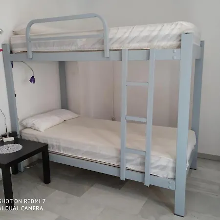 オールド タウン ホステル グラナダ